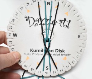 8-cord flat braid on a round disk